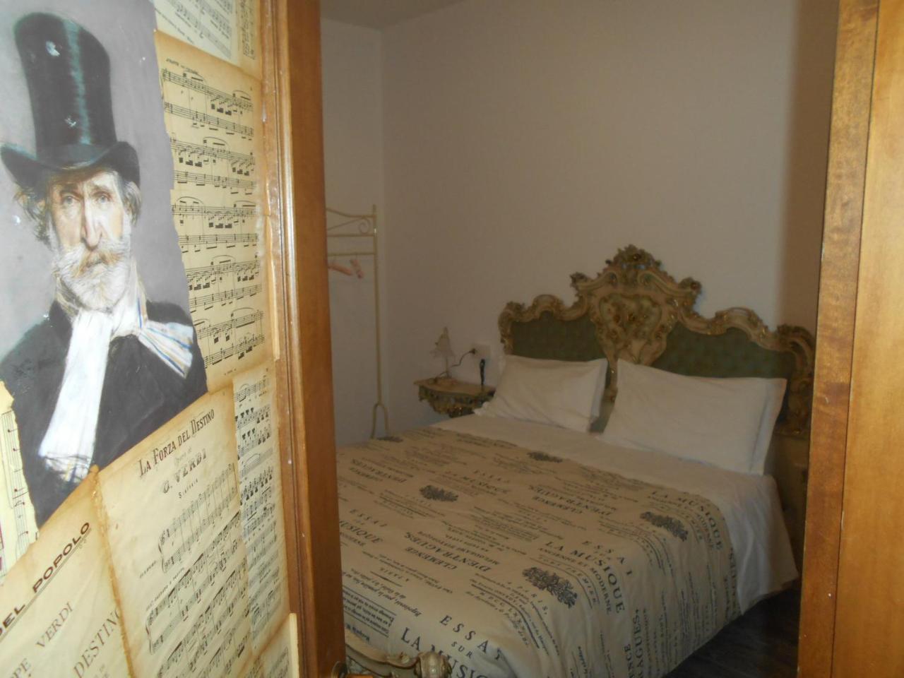 Jackie O' A La Maison Бергамо Экстерьер фото